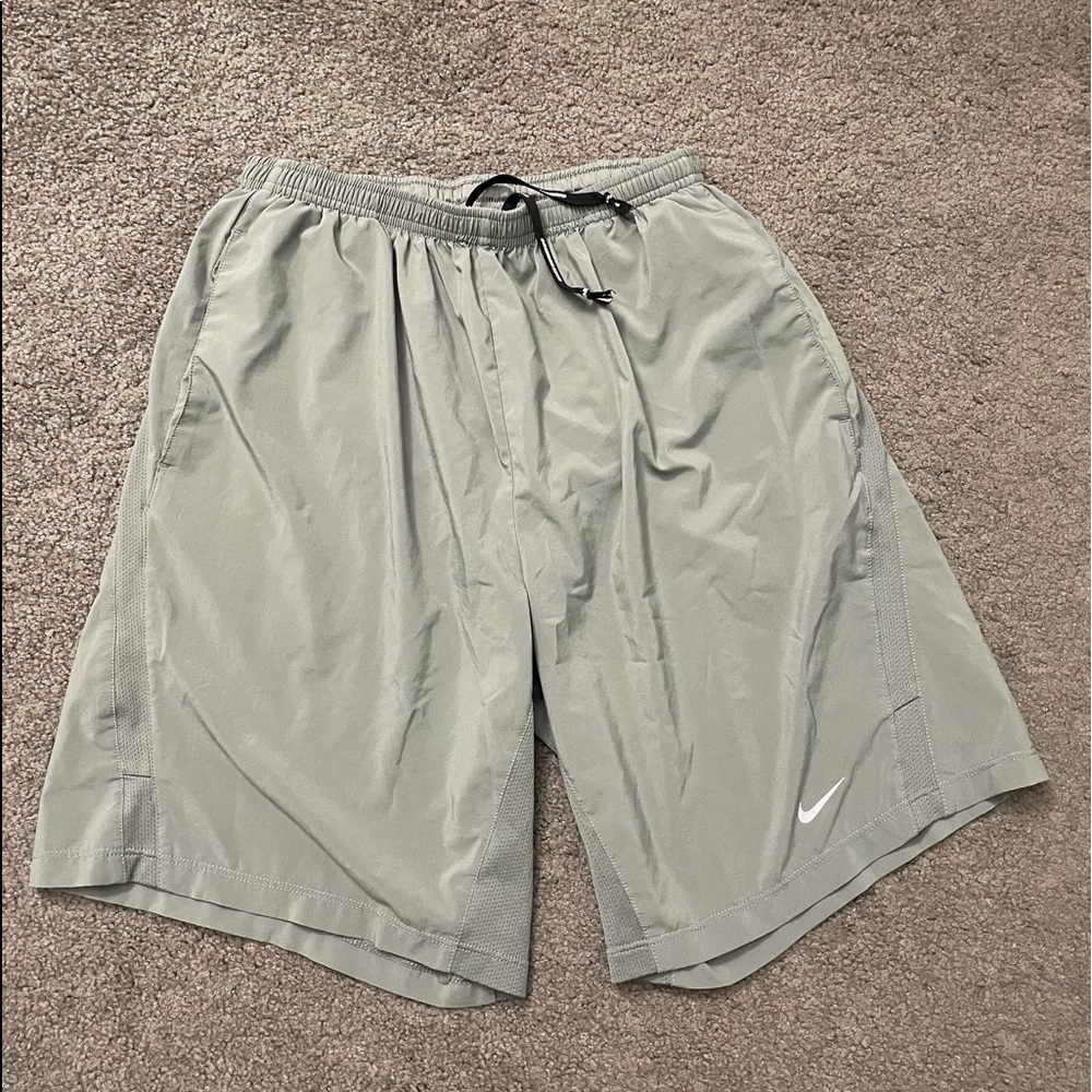 Nike Brief Lined Challenger Running Shorts. 9”